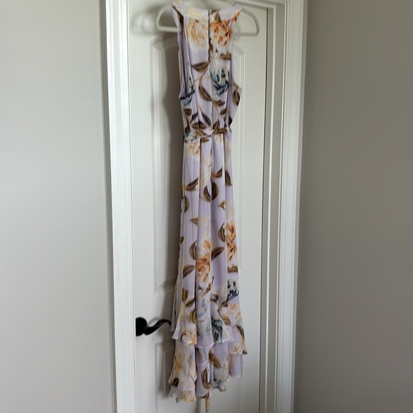 Calvin Klein size 12 floral cocktail dress with layered hem. Fully lined. - Picture 5 of 7